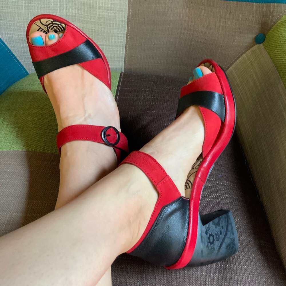 Fly London Retro  red /black 38 square heel in suede/leather